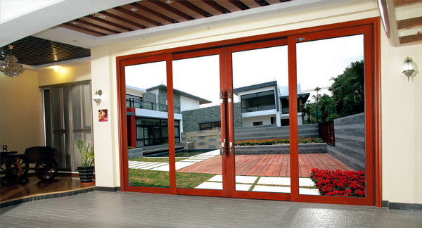 伊盾安全門窗，引領(lǐng)建材行業(yè)時尚！20150916115718_447