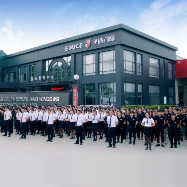 眾志成城，抗擊疫情！伊盾門(mén)窗董事長(zhǎng)張龍偉積極為疫情奔走獻(xiàn)愛(ài)心！